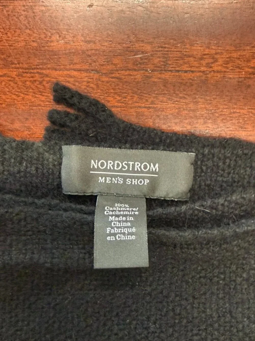 Nordstrom Men’s Shop 100% Cashmere Black Scarf